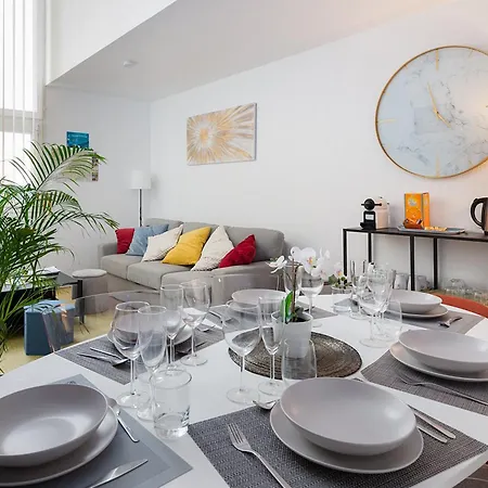 Duplex Cosy 6 Personnes - Parking Gratuit - 15 Min Centre De Paris Metro 13 Asnieres-sur-Seine